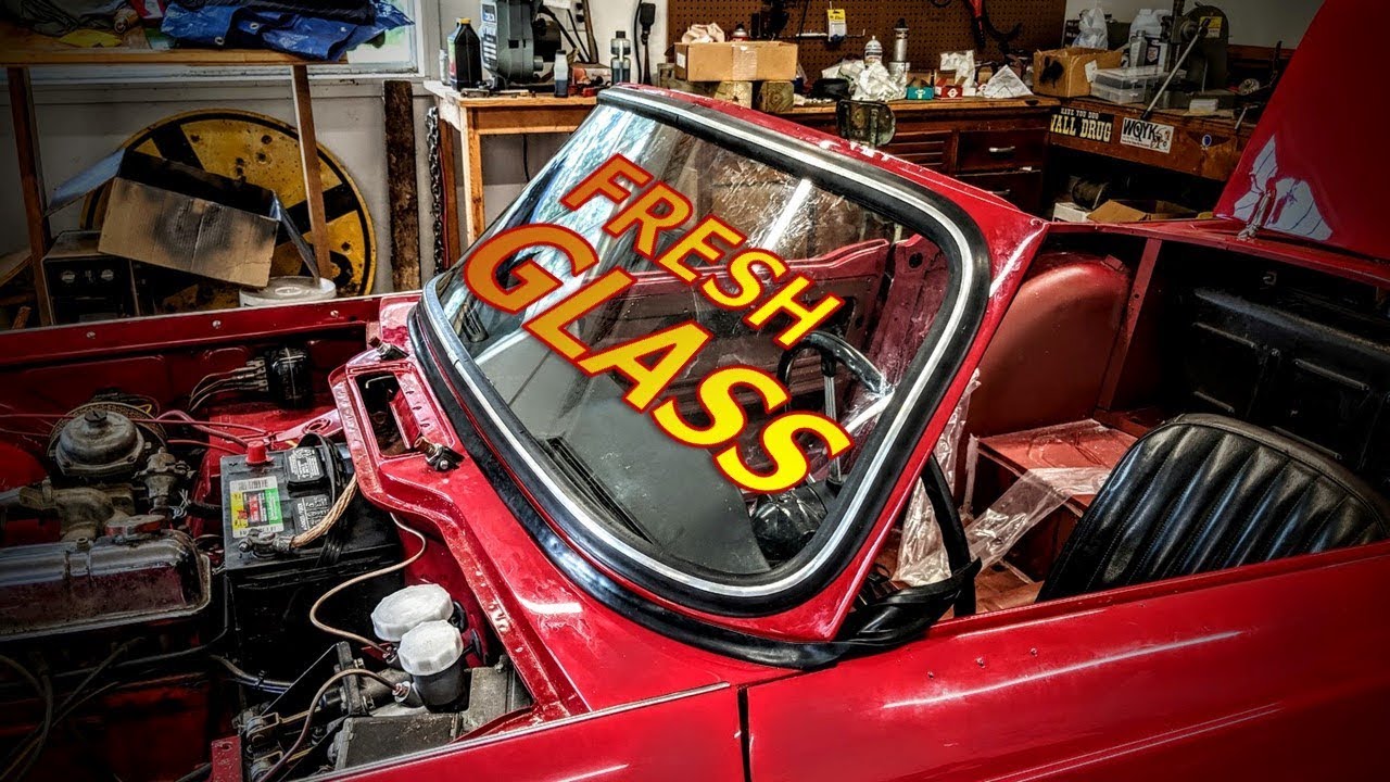 Triumph TR4 Windscreen Install | Wegs Garage