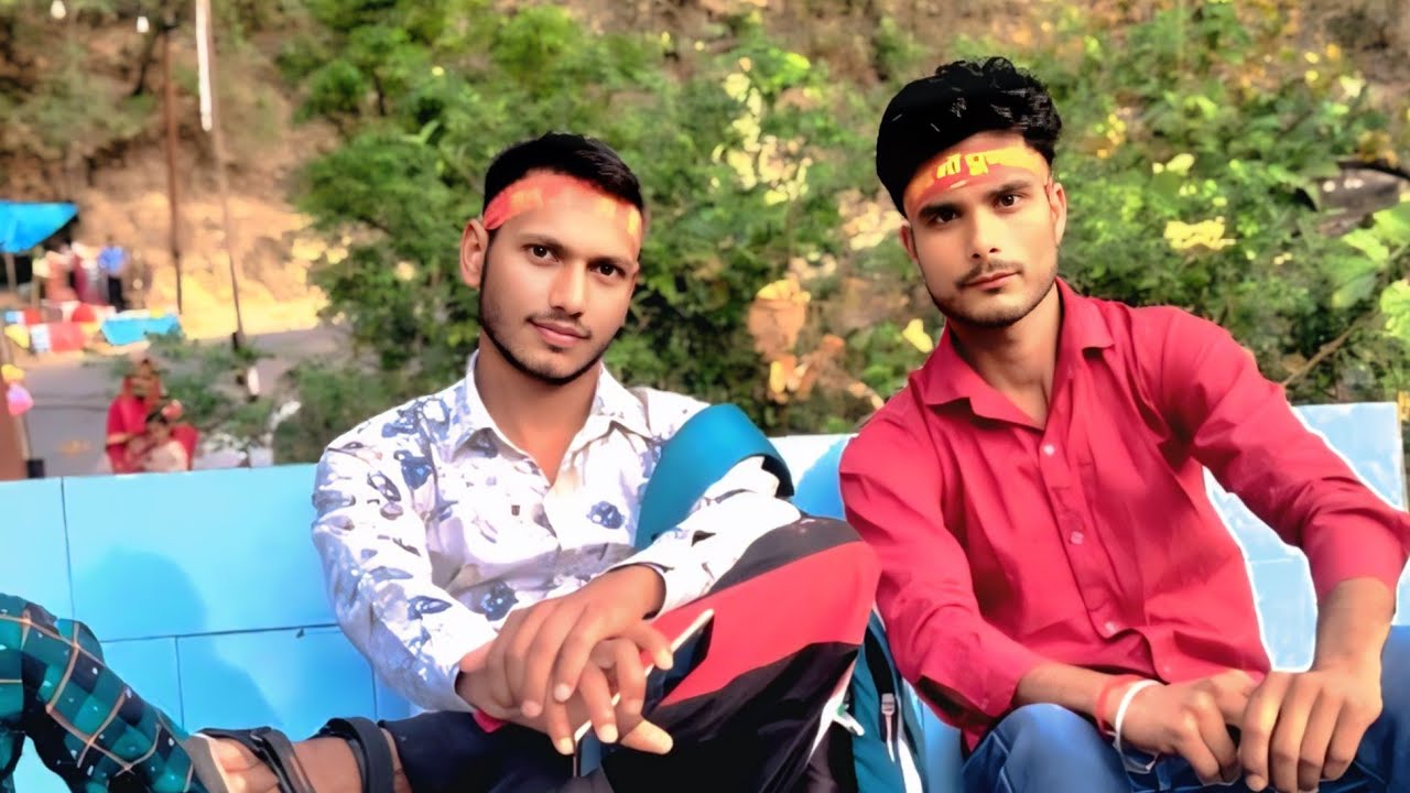 प्रेम मौर्य  is live har har mahadev sabhi youtube family ko