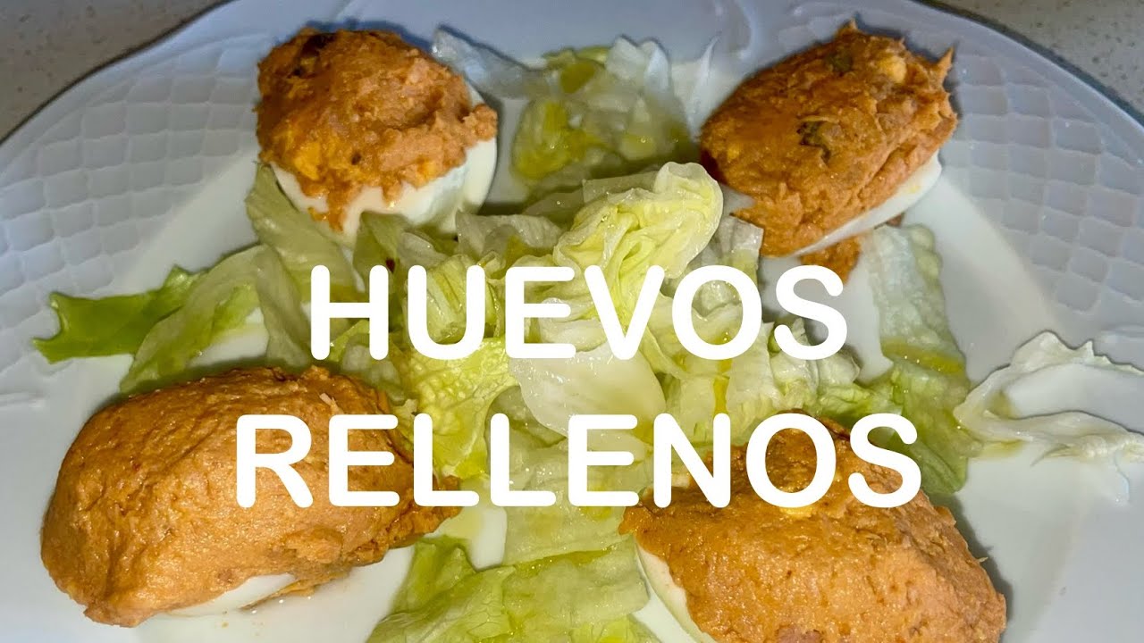 HUEVOS CON TOMATE Y ATÚN