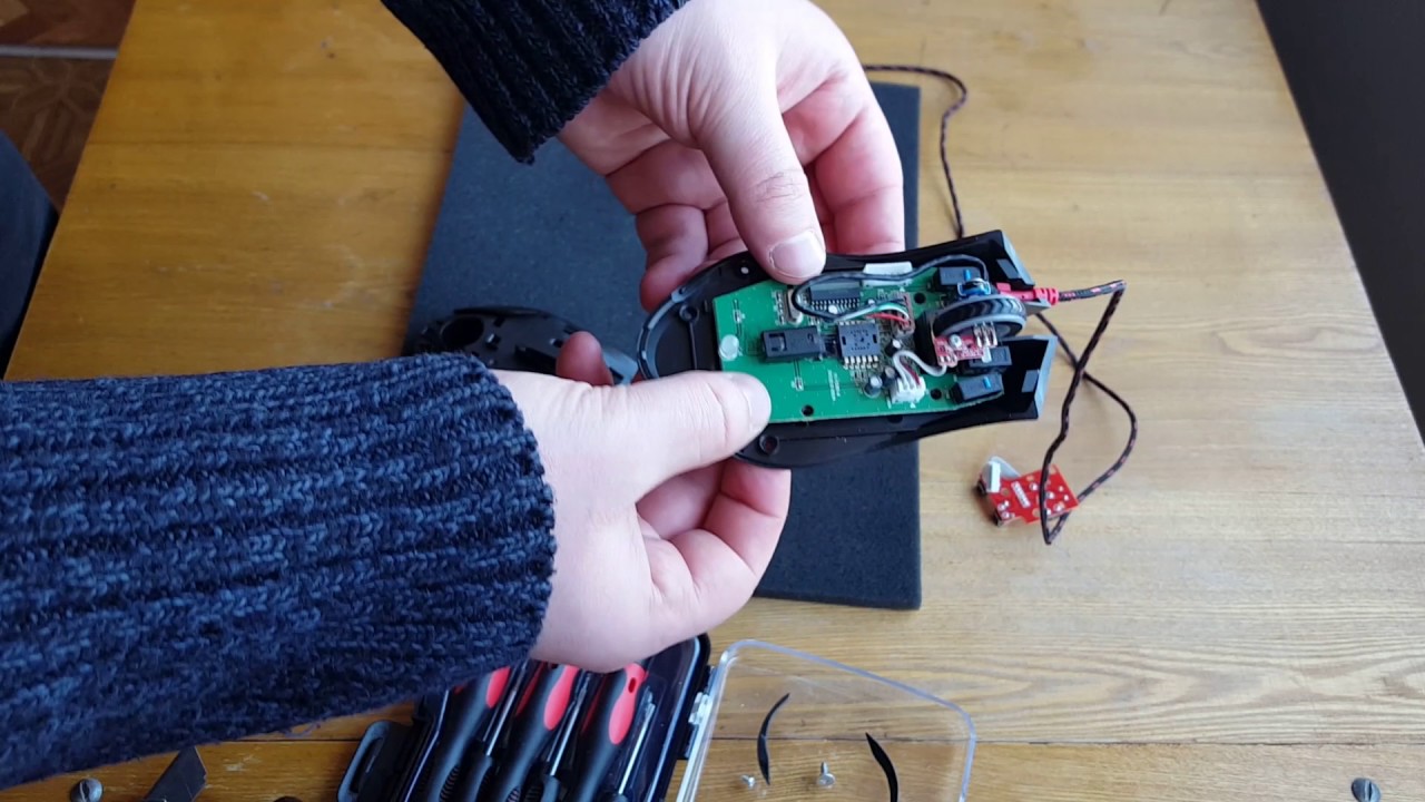 A4Tech Bloody V5 Black disassembly, разборка для чистки