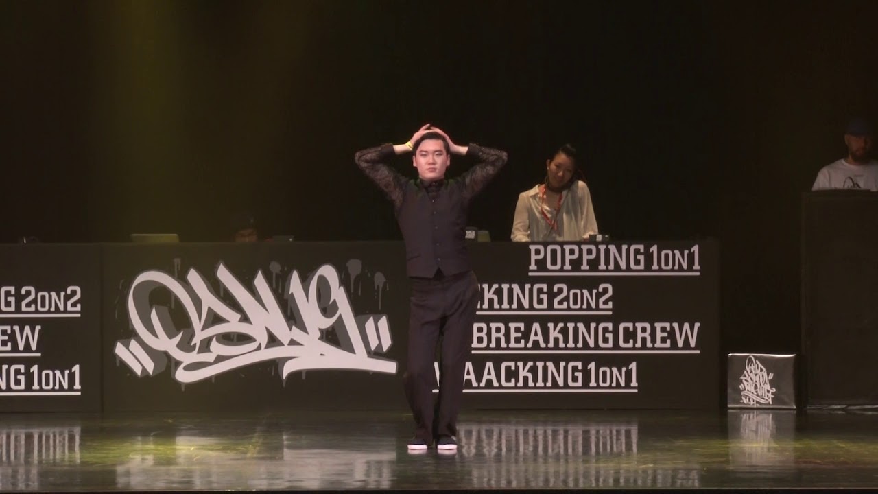 YUMEKI vs WIZZARD_OLD SCHOOL NIGHT VOL.19_WAACKING 1on1 BATTLE BEST8