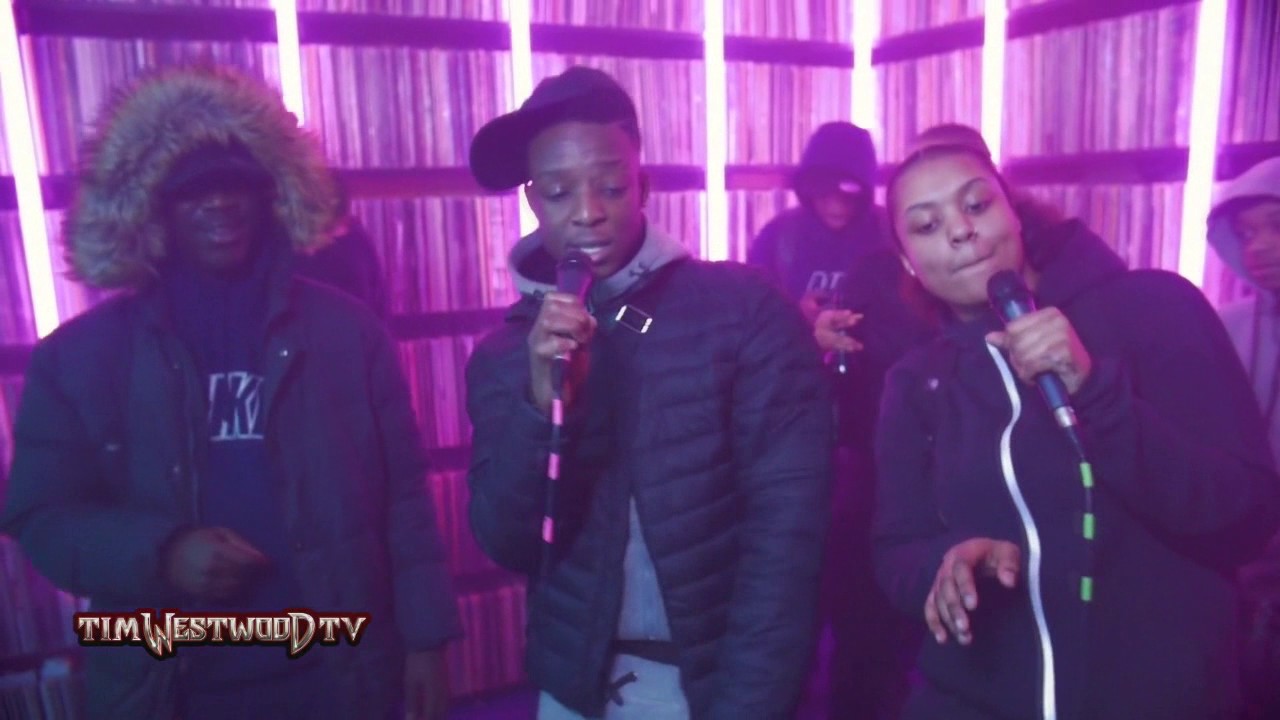 DeeFundo - On Me (Dis Crib Session) | @Dee_Fundo