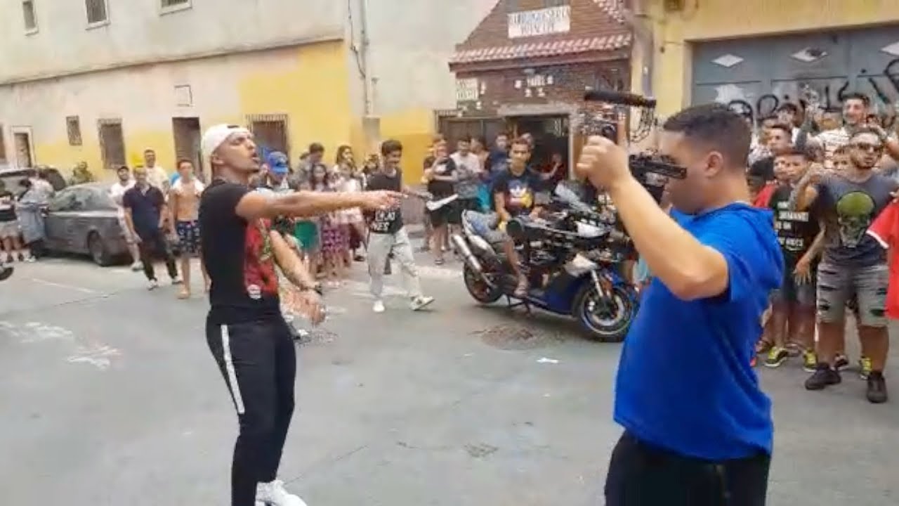 El rapero Khalid El Paisano graba un videoclip en el Príncipe