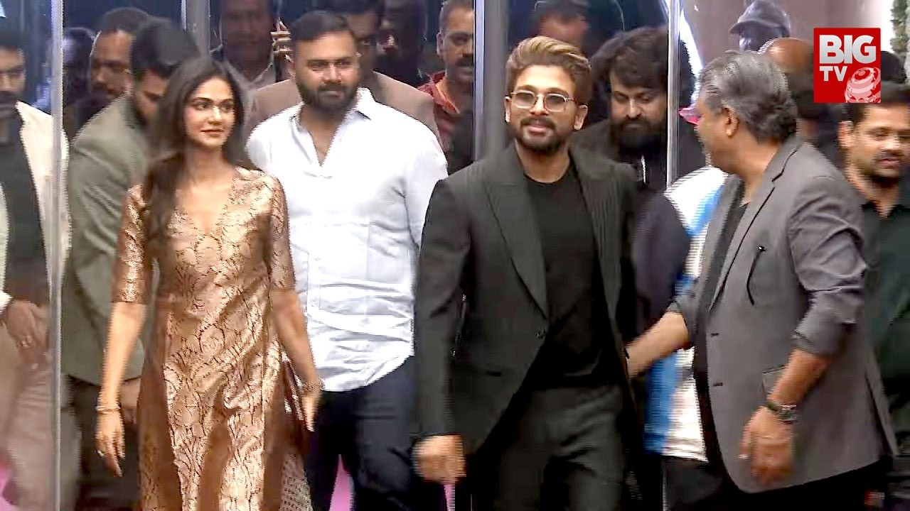 Icon Star Allu Arjun & Sneha reddy Grand Entry at Allu Cinemas Grand Launch Event | BIG TV ET