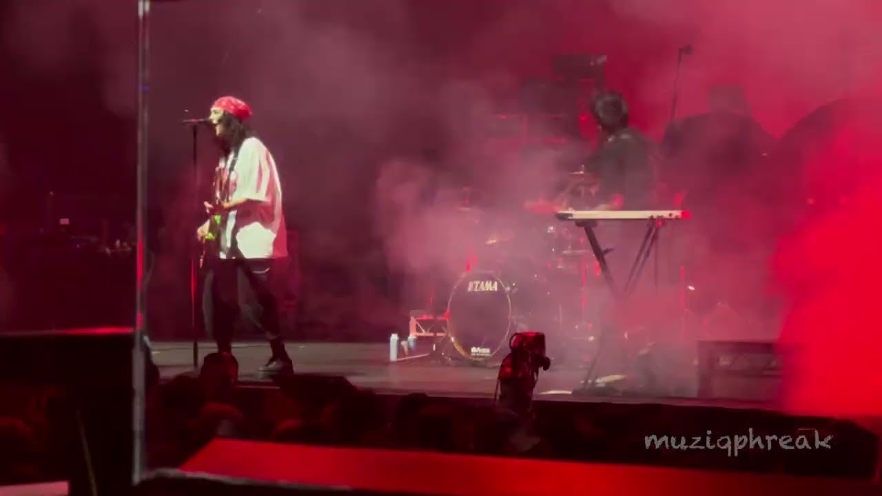 FRENEMIES - Stand Atlantic (Opening for One Ok Rock Detox Tour Melbourne 260312)
