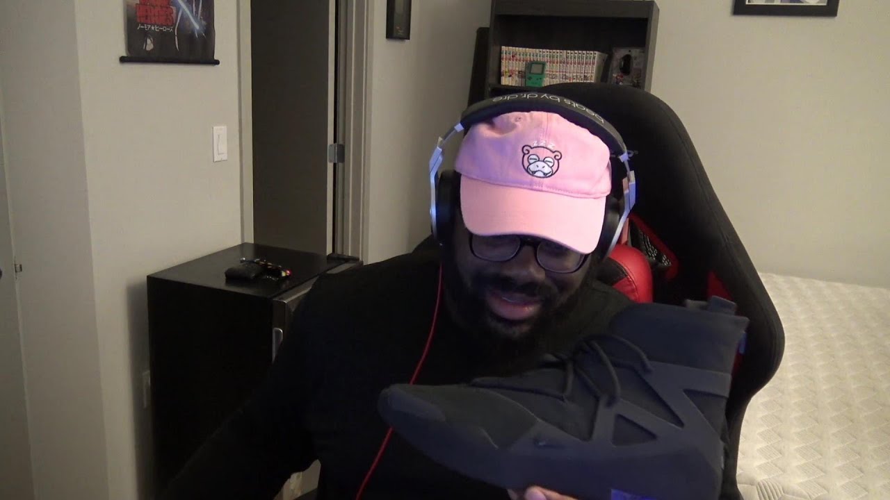 shofu unboxes his fear of god 1s