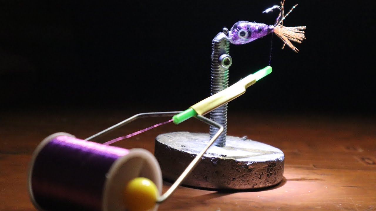 Homemade fishing BOLT \ how to make a fly fly knitting tool