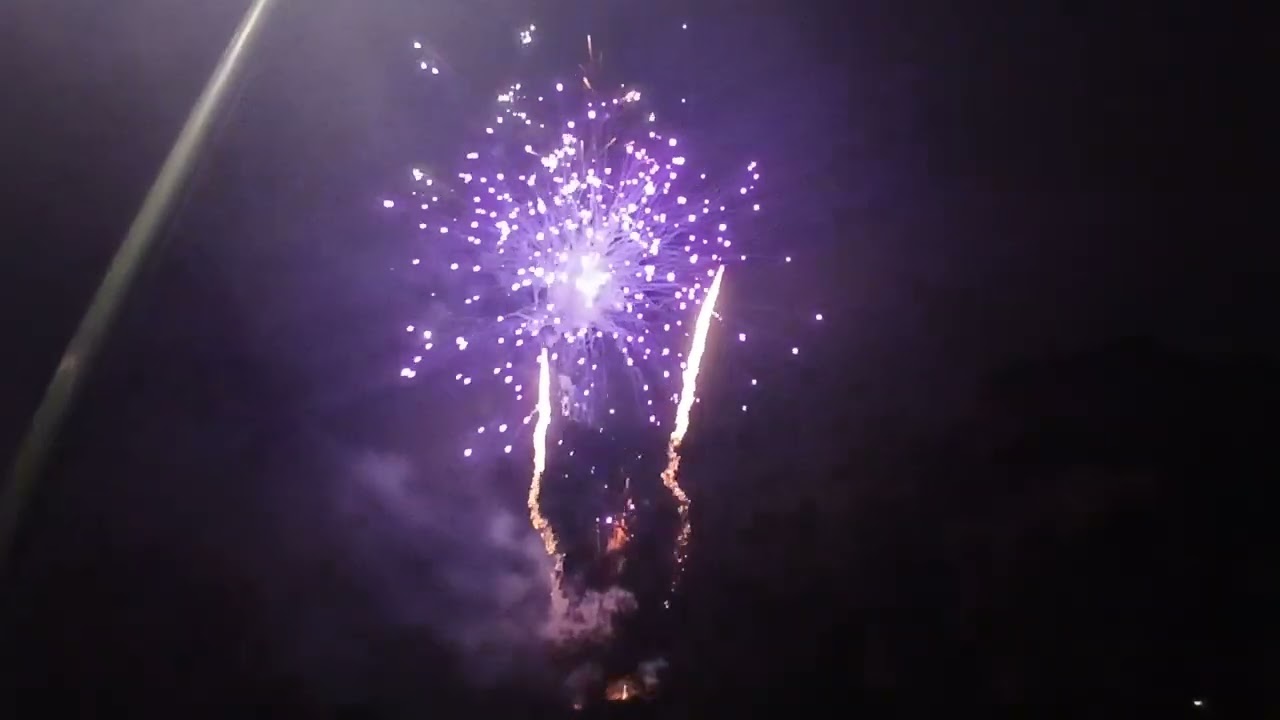 New year Eve family fireworks 🎆 Melbourne 