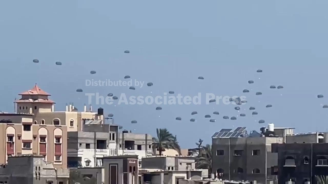 More international aid air dropped into Gaza