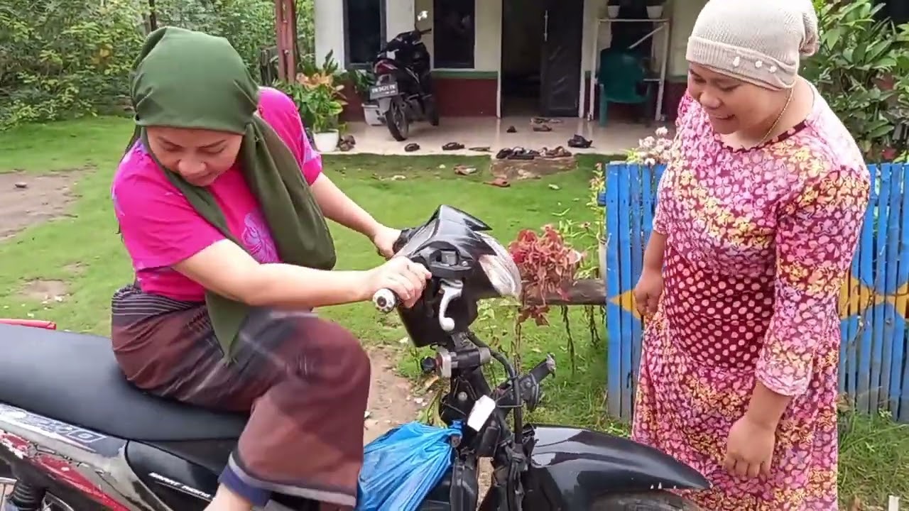 Episode 2 Boram marah karna si Erlina ngasi manggis bakkorasan