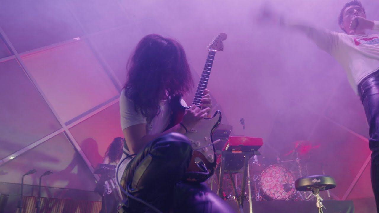 Hurts - LANY (feat. Mateus Asato) - Live in S&atilde;o Paulo