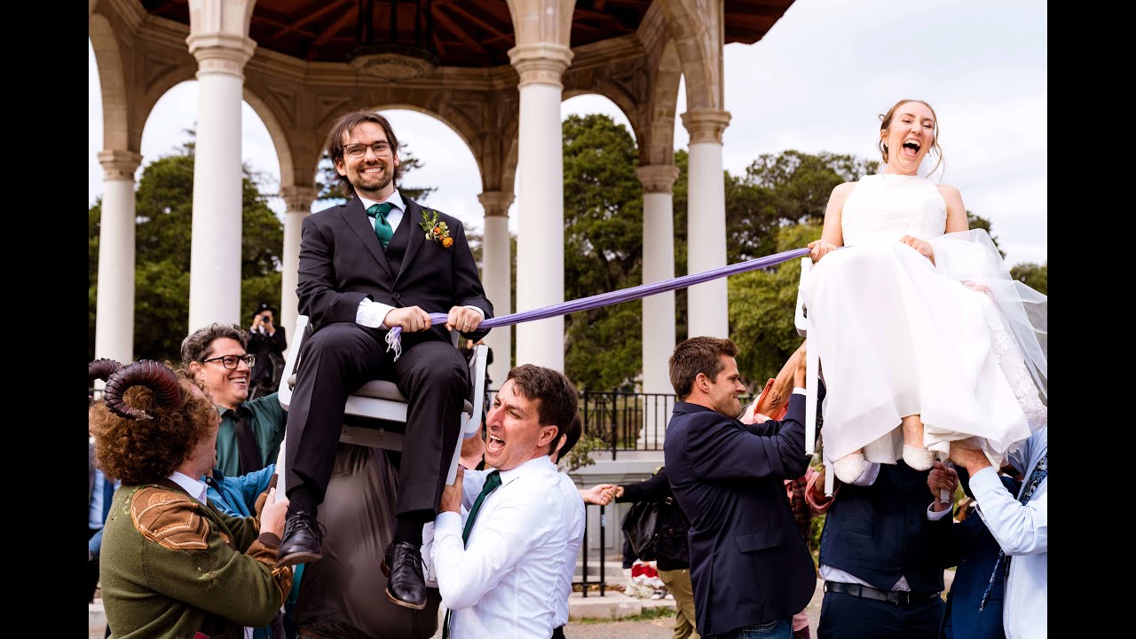 Klezmer Brass Wedding Hora Up in the Chairs!