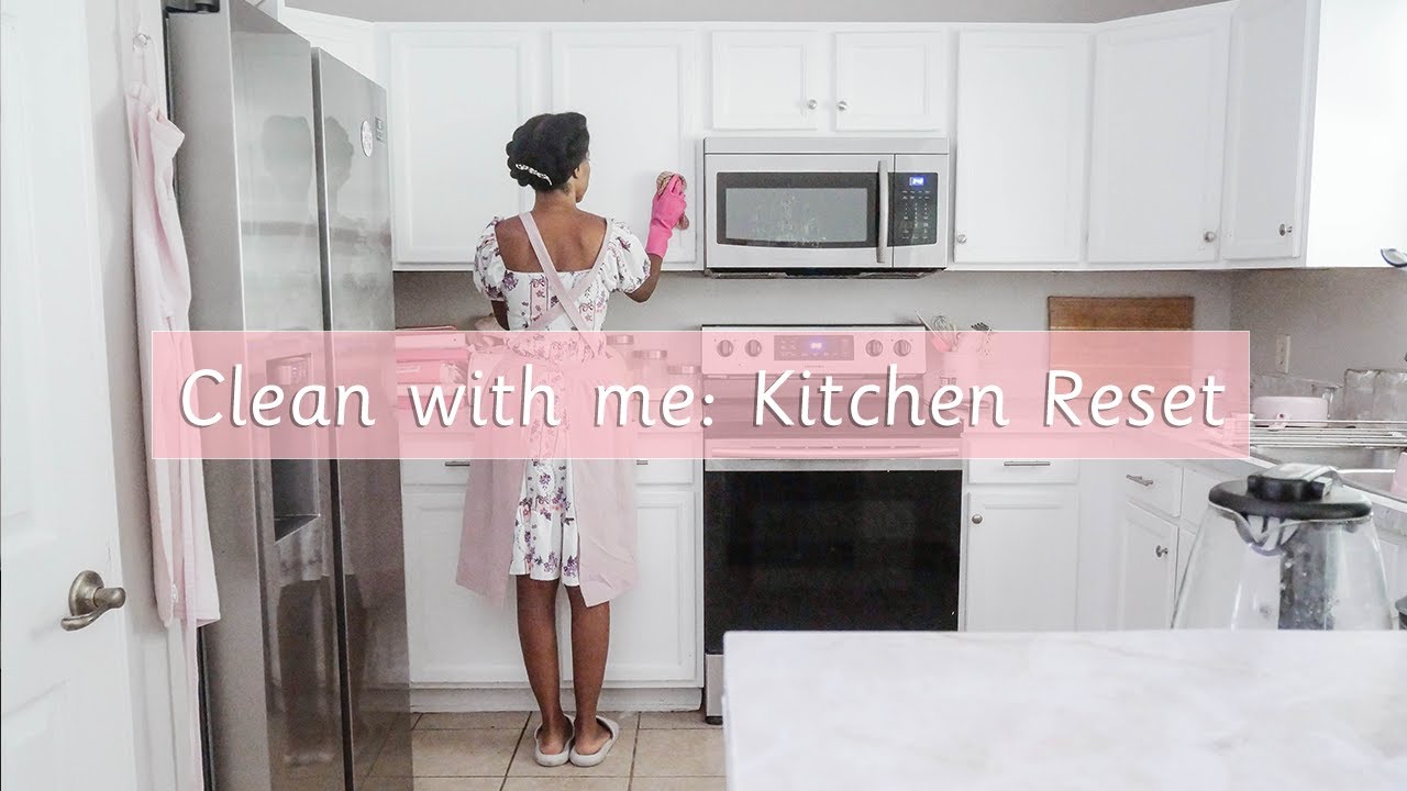 Clean with me | Kitchen Cleaning | Cleaning Motivation | Black Homemaker | Homemaking Vlog