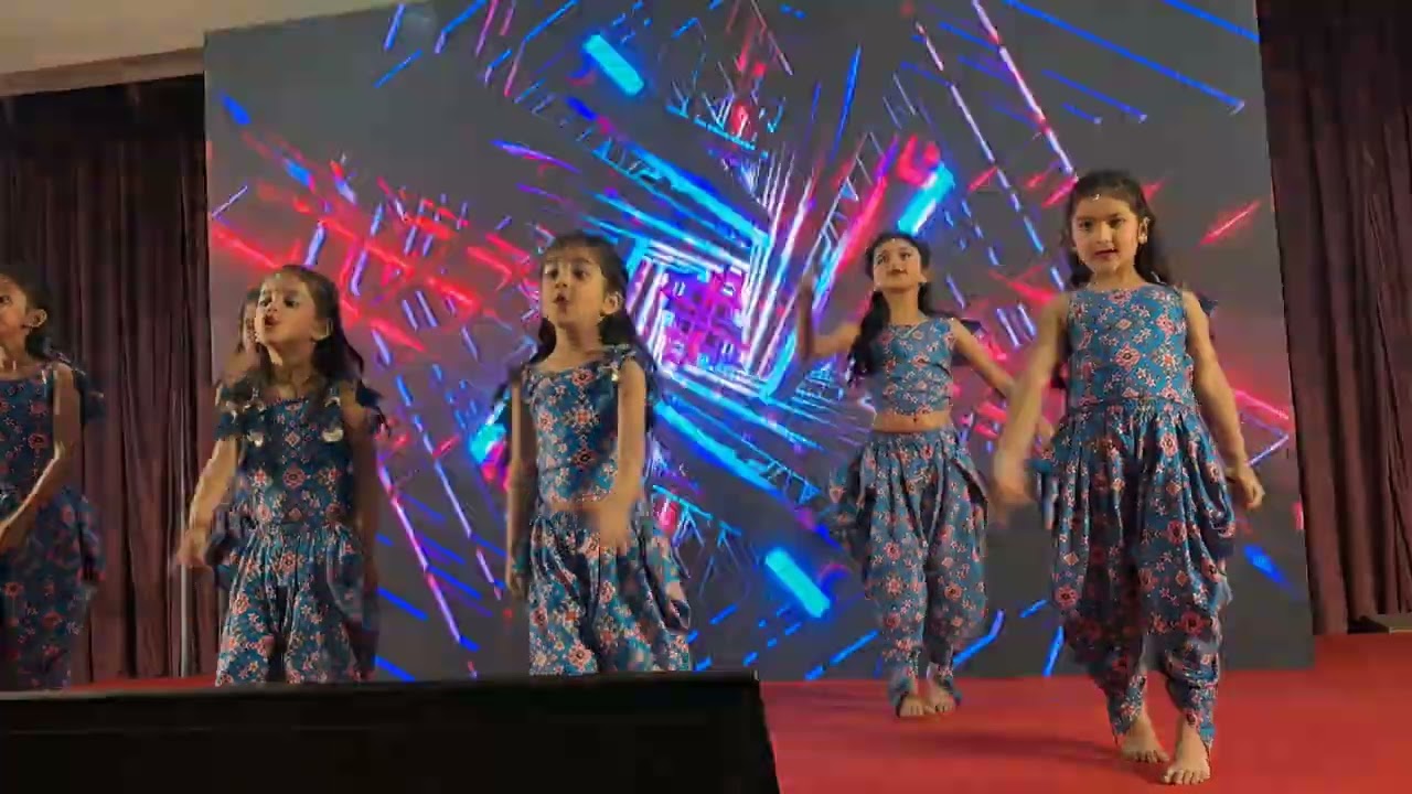 Ira's performance in Bollywood mix songs #happiness #dance #music #dancer 