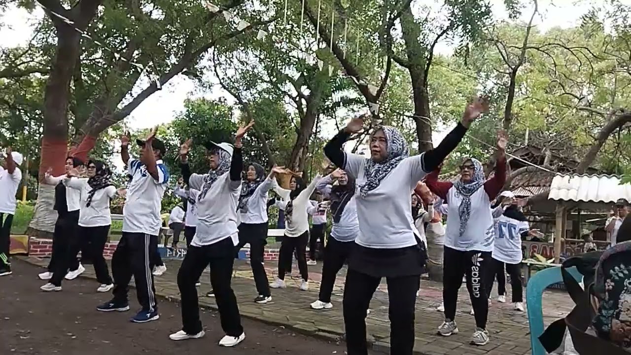 Cinta tak butuh rupa 