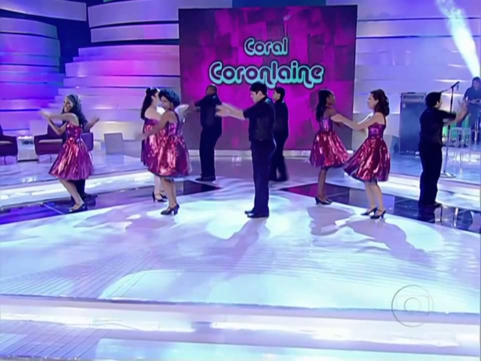 TV Xuxa   Apresenta&ccedil;&atilde;o do Coral Coronline