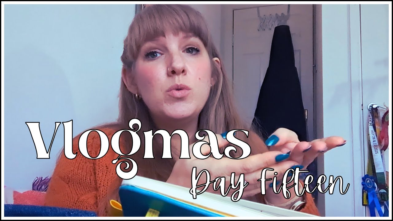 Vlogmas Day 15: This is my Everest now (Reading Challenges Chat)