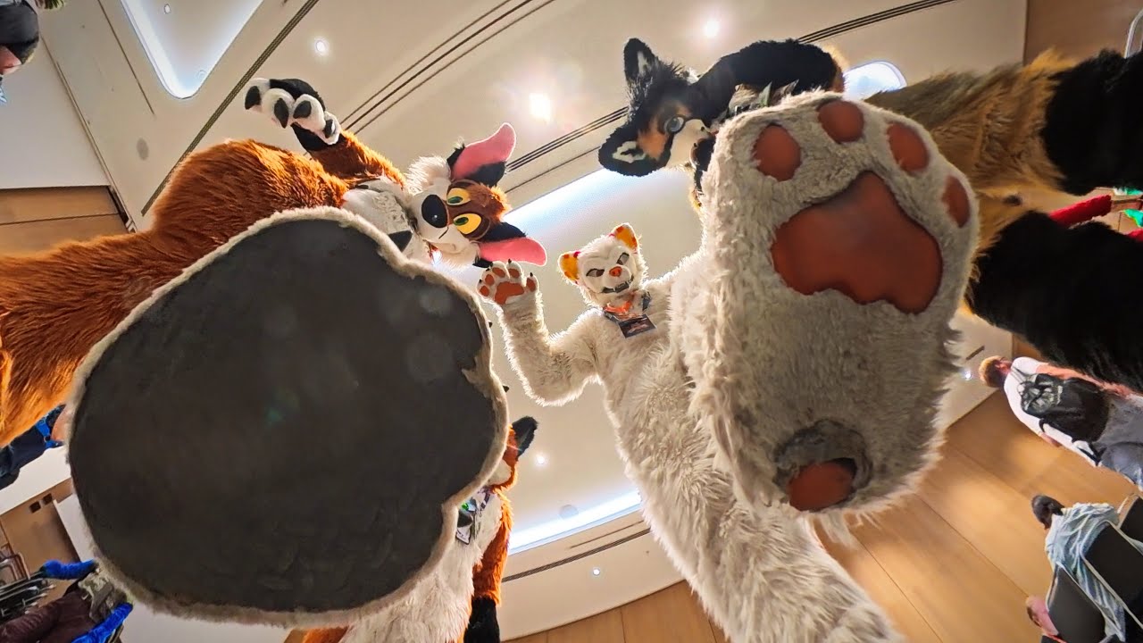 PART TWO | 8K 360° VR | Macro Giants (Furry) at Eurofurence