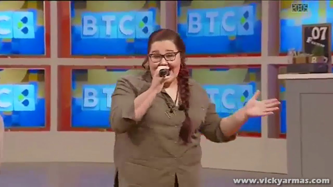 Vicky Armas imita a  CELIA CRUZ en TV Canaria
