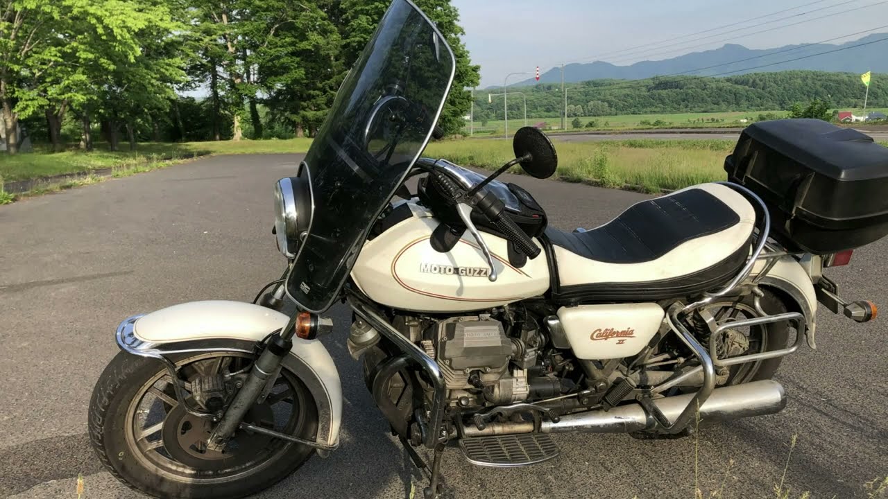 Day touring Moto Guzzi California 2