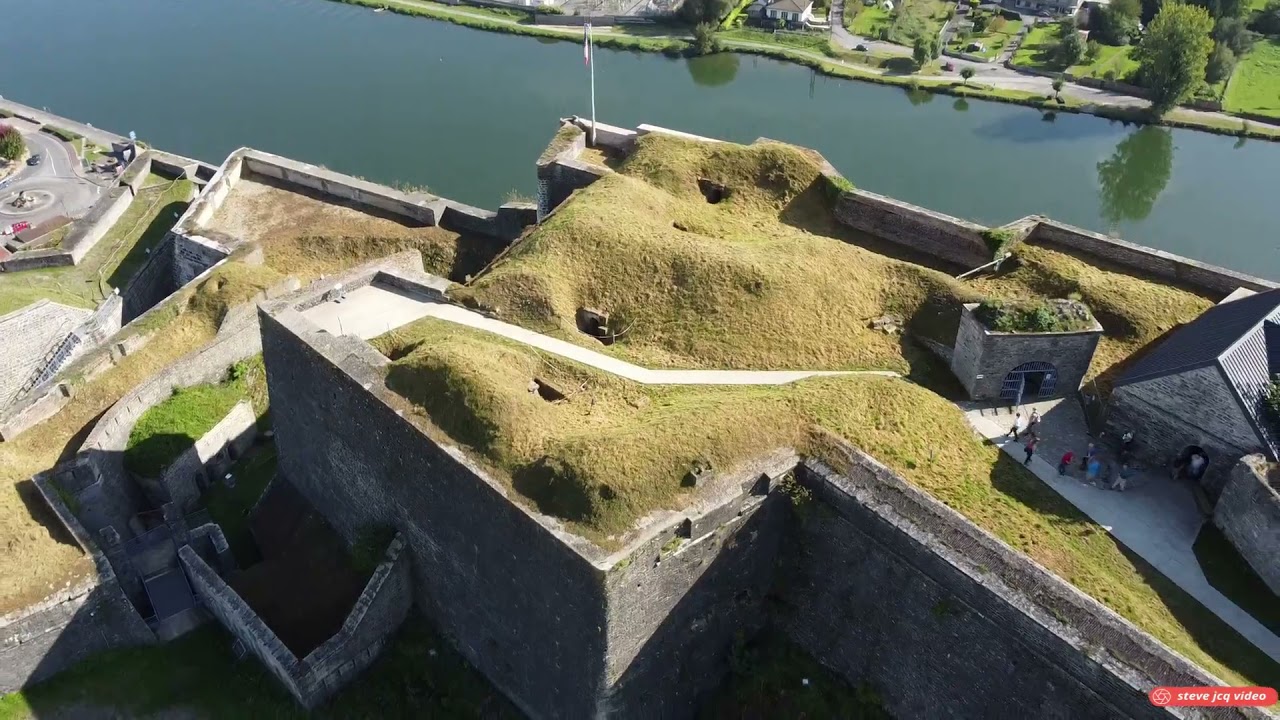 A Givet.. le site de Charlemont vu du ciel Septembre 2021