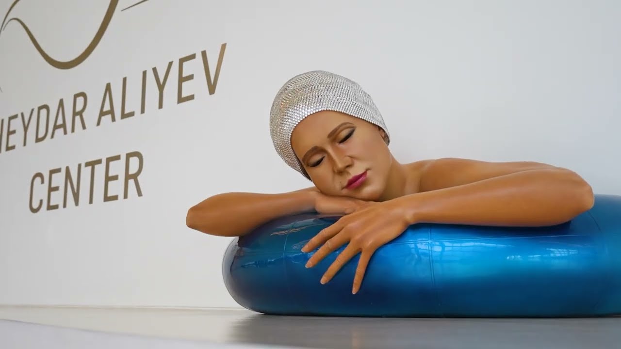 Carole Feuerman: Reborn into the Water | Heydar Aliyev Center, Baku