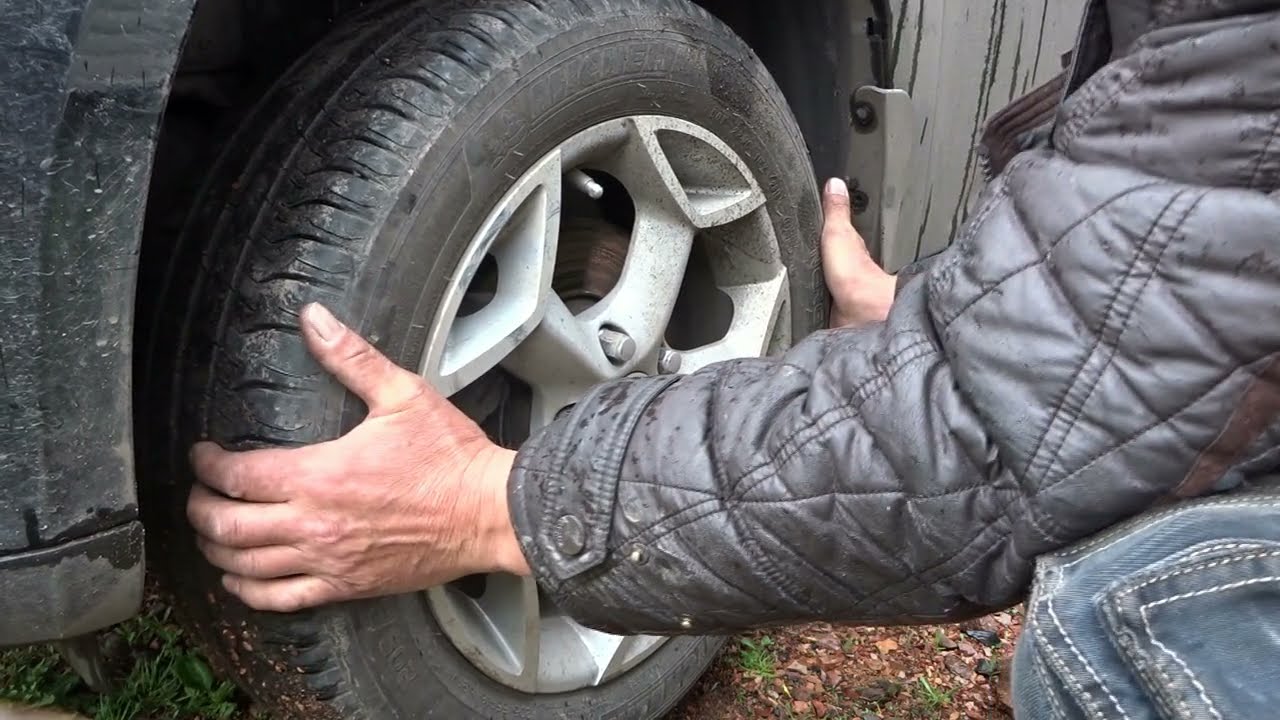FordFocus 3. Замена шаровой опоры.