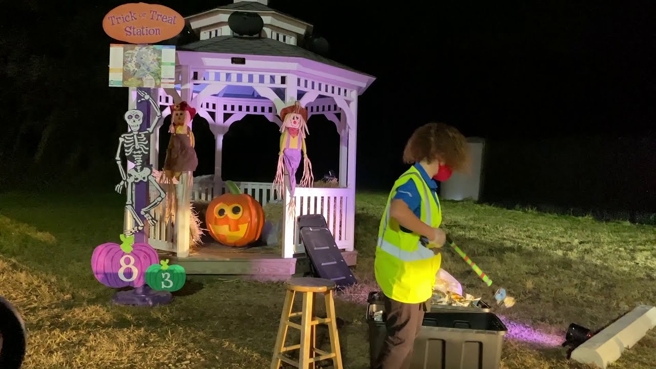 Join me for......THE ALL-NEW NOT-TOO-SPOOKY HALLOWEEN DRIVE-THRU at Sesame Place......
