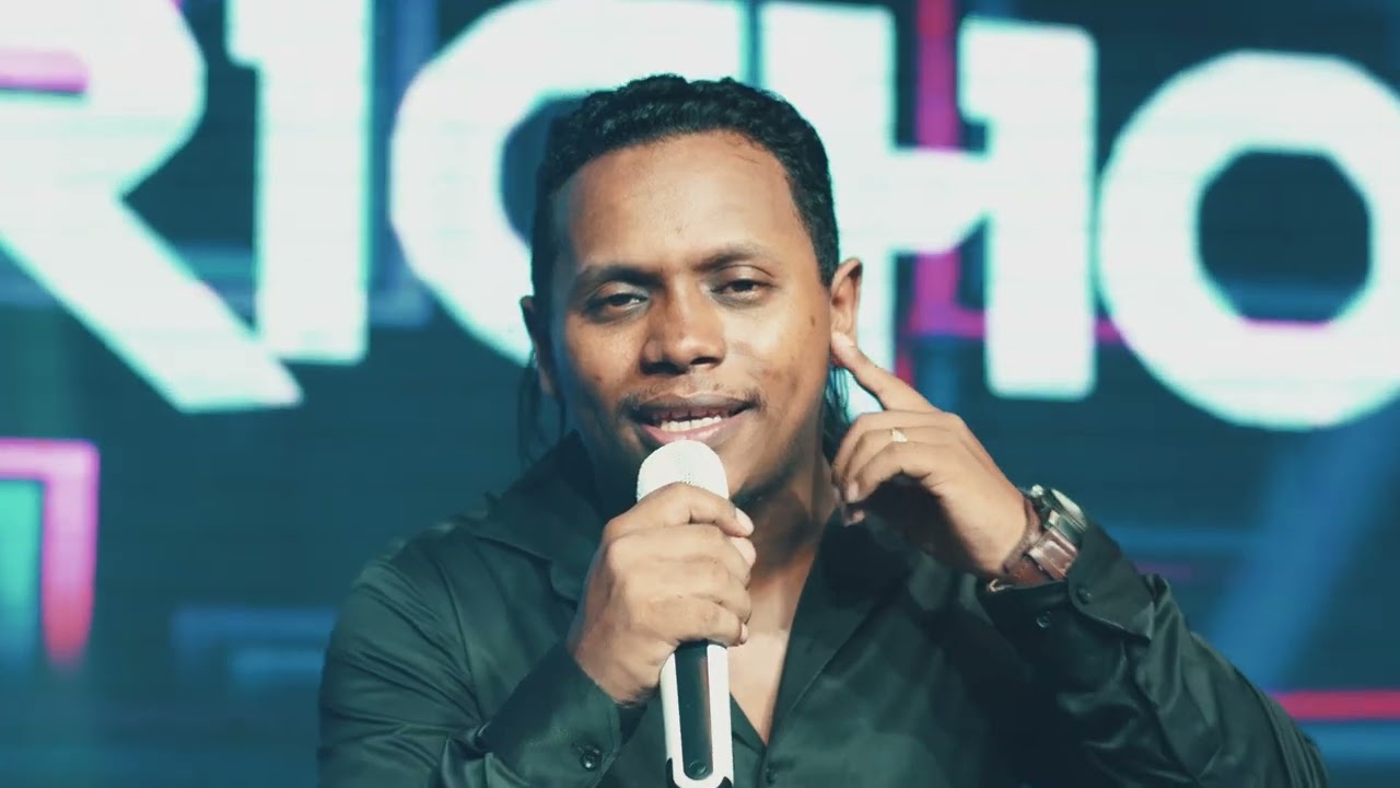 BANDA KPRICHO   UM NOVO AMOR