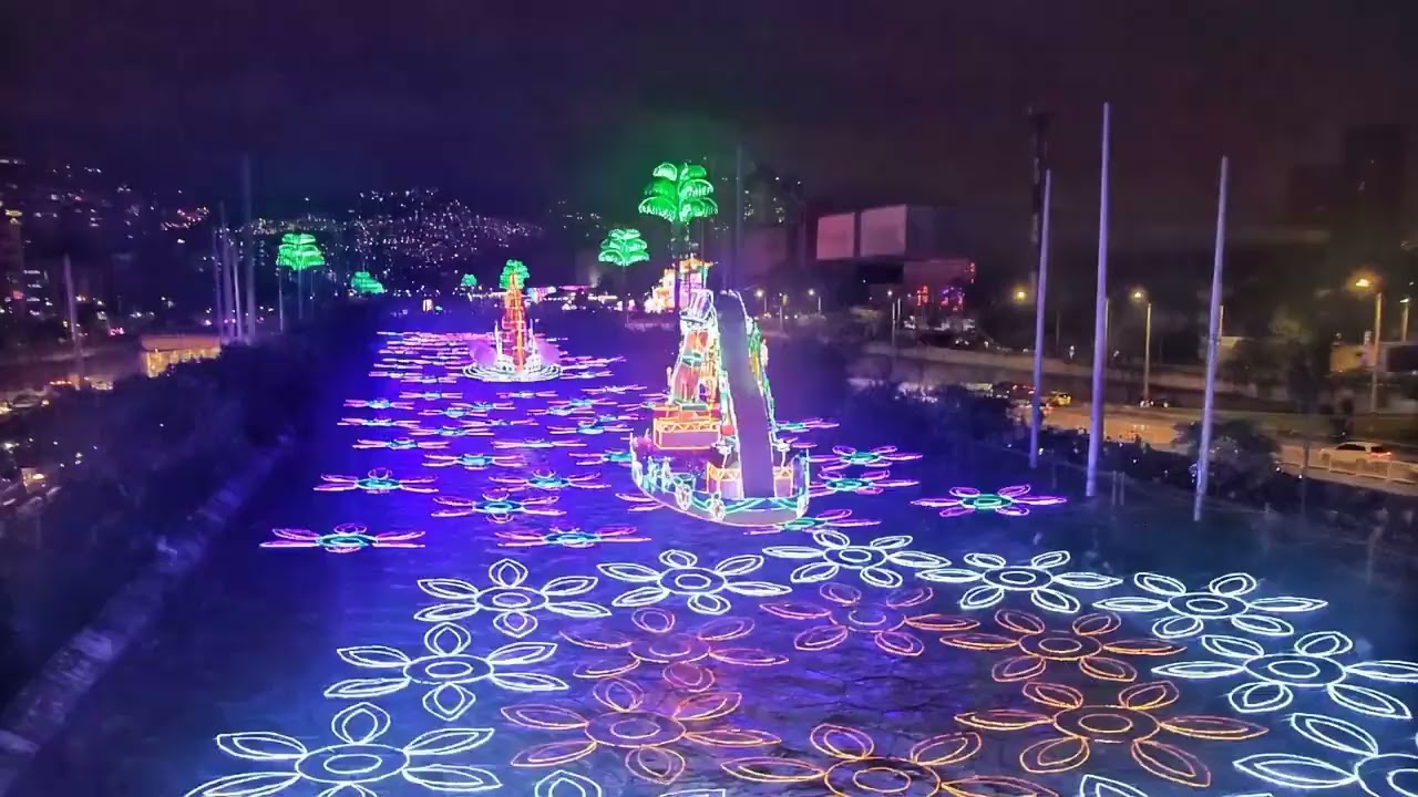 ALUMBRADOS NAVIDE&Ntilde;OS MEDELLIN 2025
