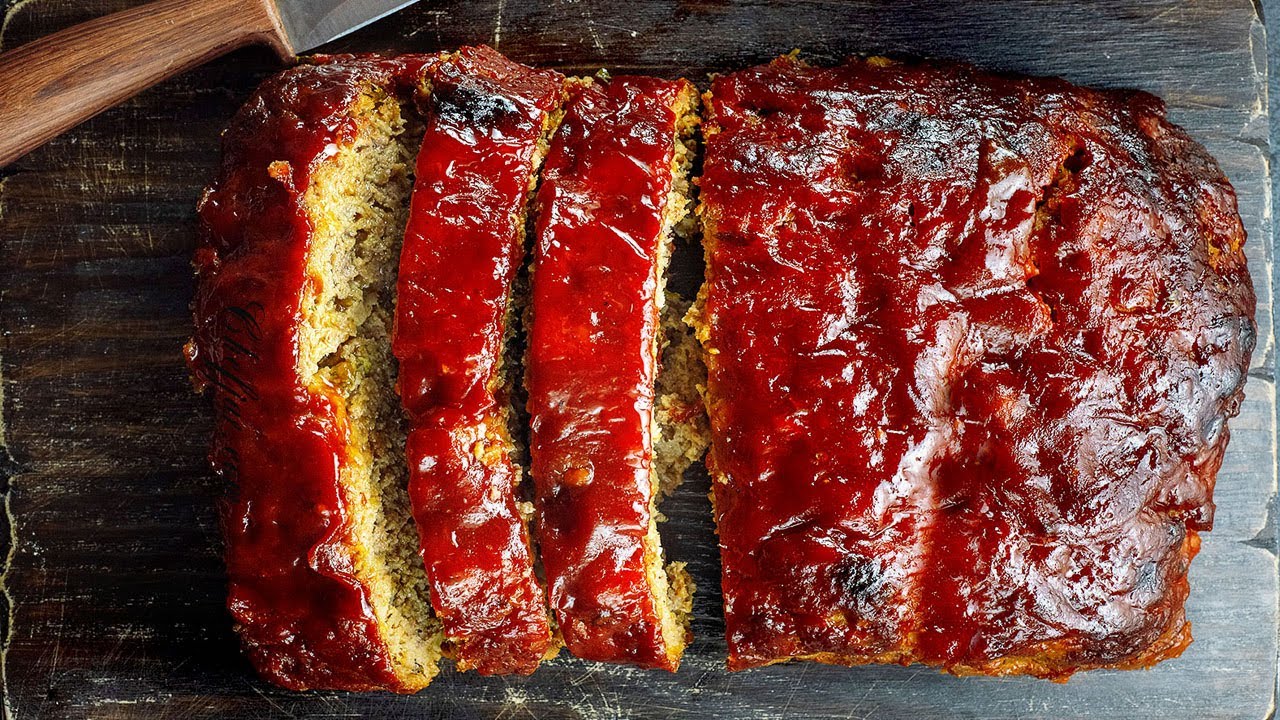 Meatloaf with Ritz Crackers ( SUPER JUICY)!