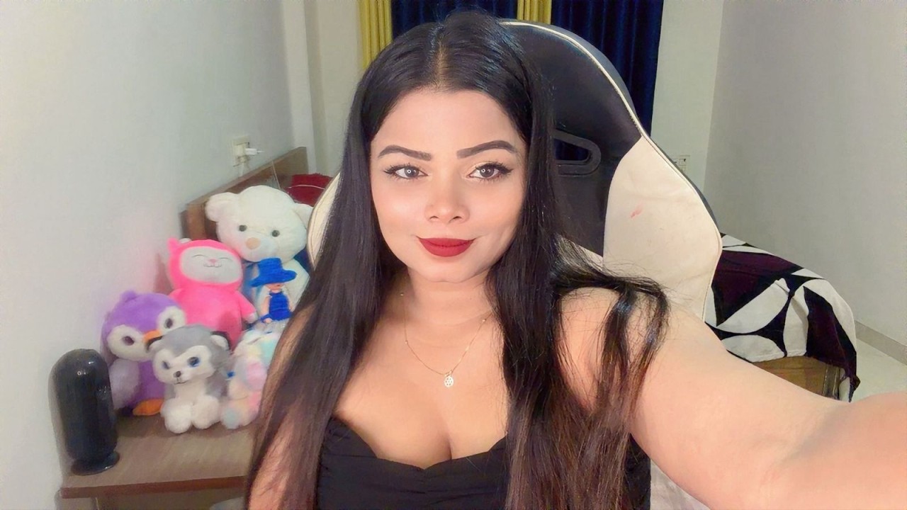BGMI LIVE GIRLGAMER WITH FACE CAM😍#shortslive #shortsfeed