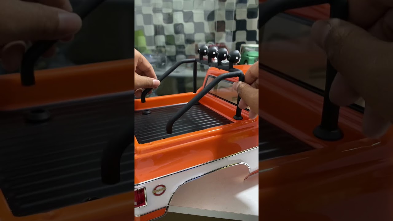 Unboxing the FCX10 Chevrolet K5 🚗 #fmsmodel