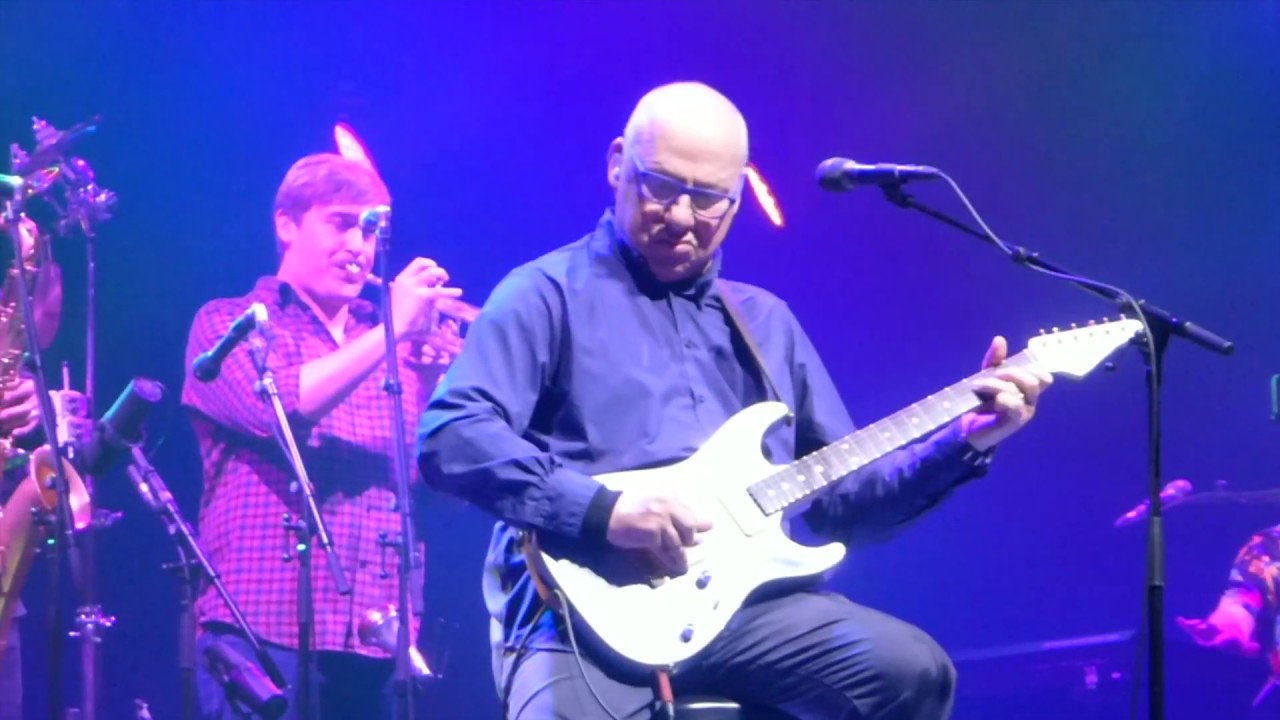 My Bacon Roll - Mark Knopfler - AccorHotels Arena Paris 17Juin 2019
