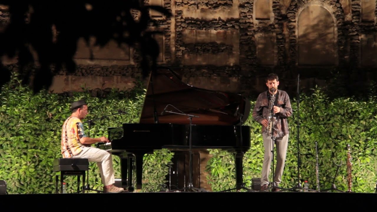 Bernardo Parrilla & Javier Galiana (D. Gillespie; A Night in Tunisia)