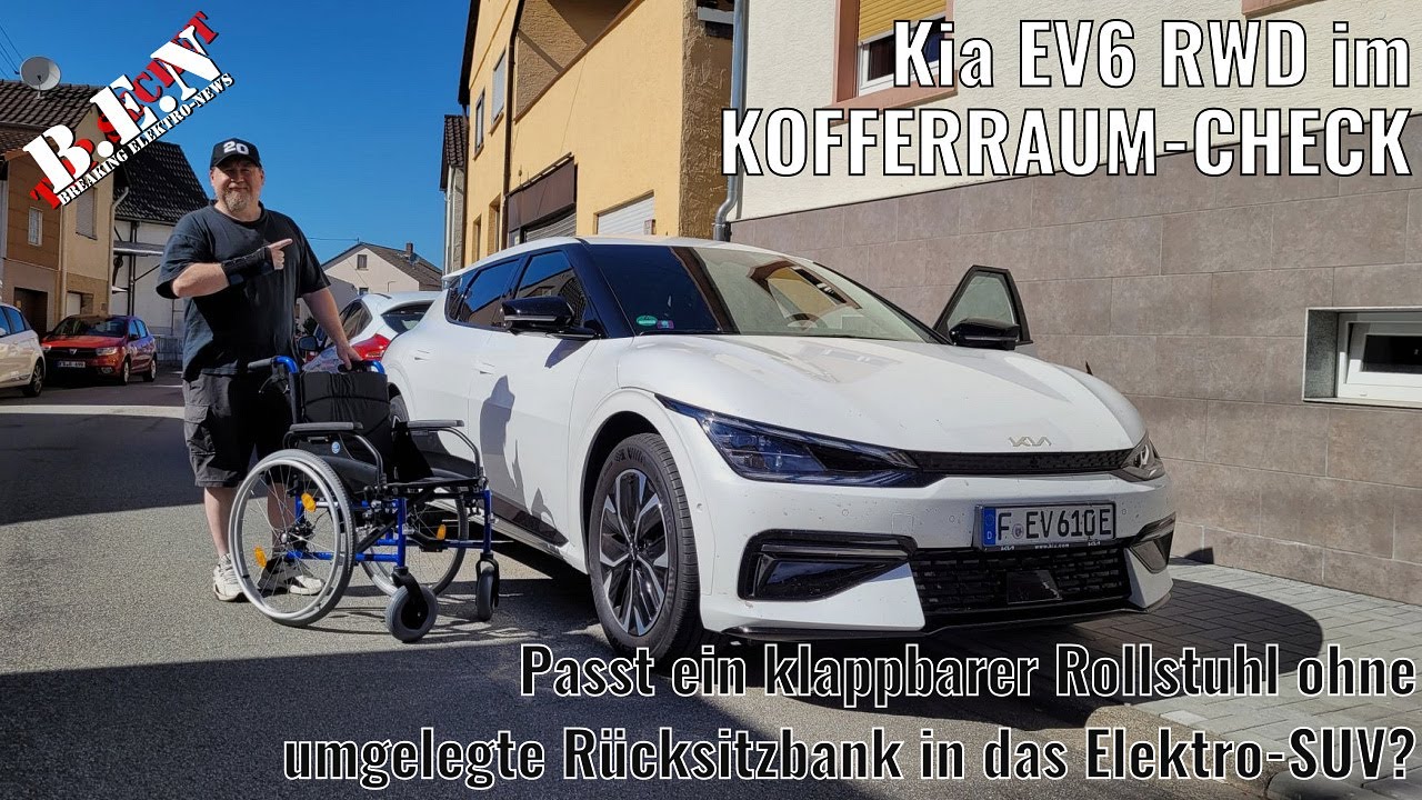 Kia EV6 RWD im KOFFERRAUM-CHECK: Passt ein klappbarer Rollstuhl in das Elektro-SUV?