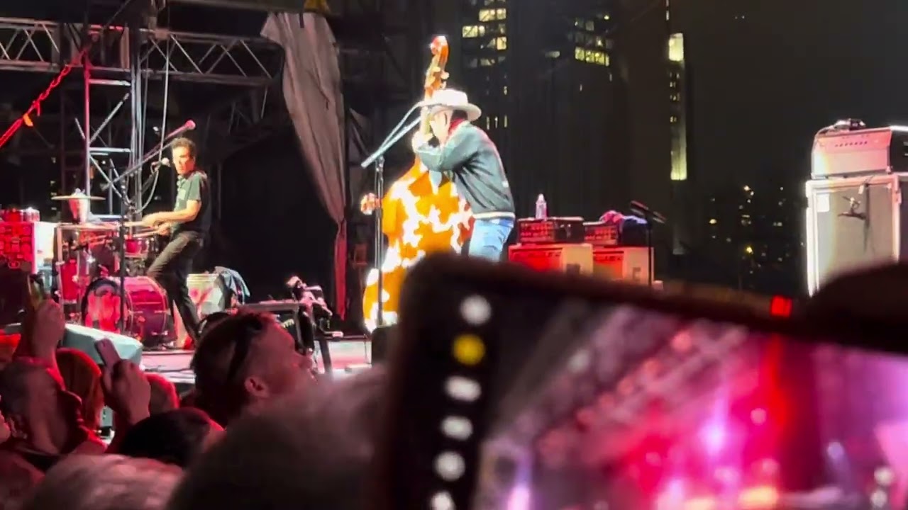 Stray Cats - Built For Speed (live Pier 17  NYC 8/15/2024)