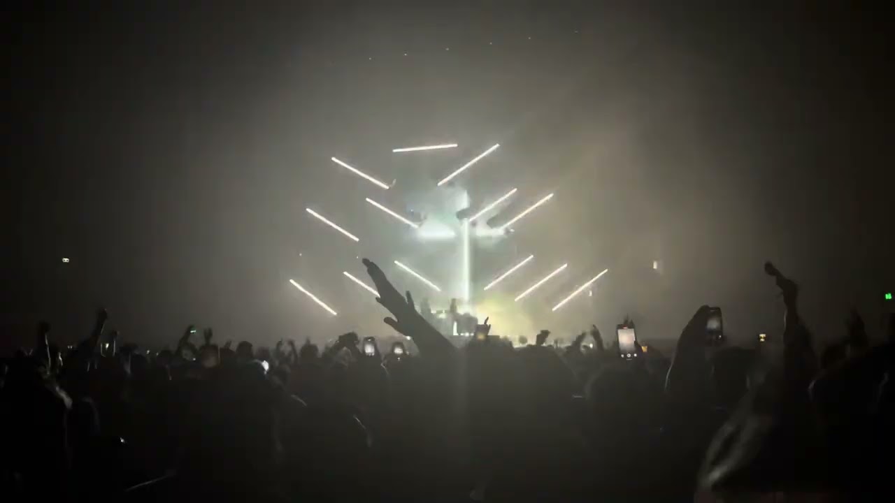 JUSTICE - Qudos Arena, Sydney 3 December 2025 4/5
