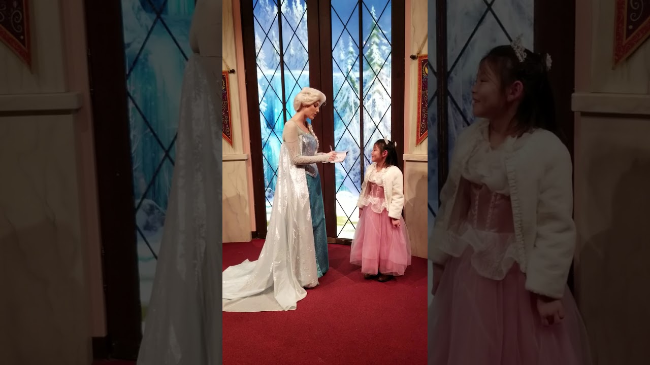 2019/2/22(五)Elsa meet and greet Disney California Adventure Frozen LA迪士尼冒險樂園Elsa見面會