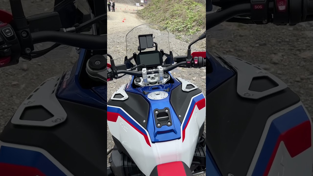 2025 BMW R 1300 GS  Adventure Trophy Close Up Look & Feel