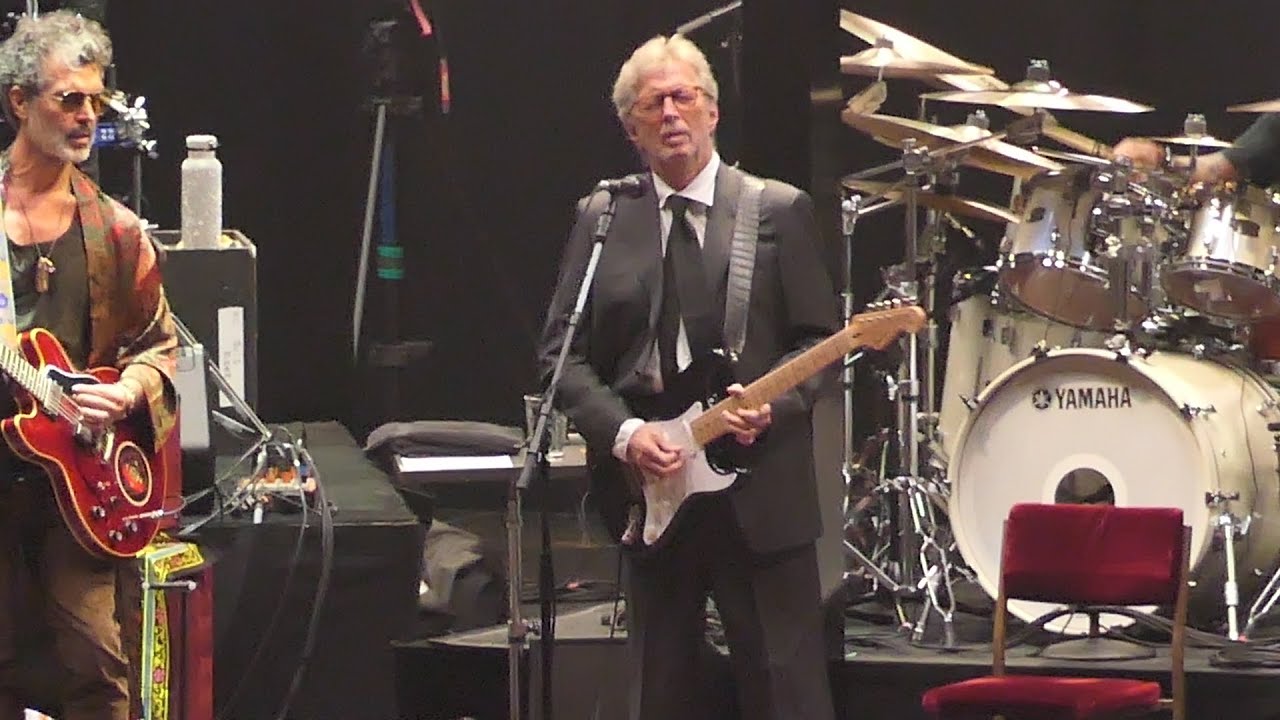 Eric Clapton - Hoochie Coochie Man + River Of Tears @ Madison Square Garden