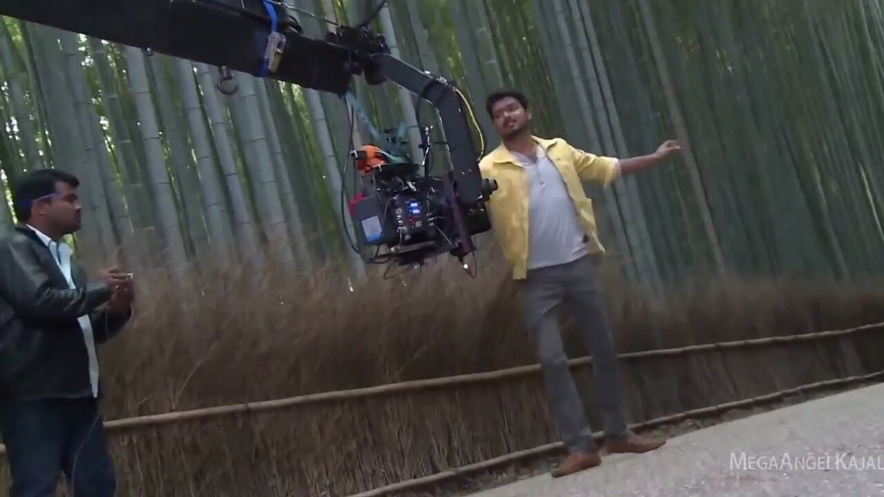 Actor Vijay Unseen Behind the scenes shooting Video