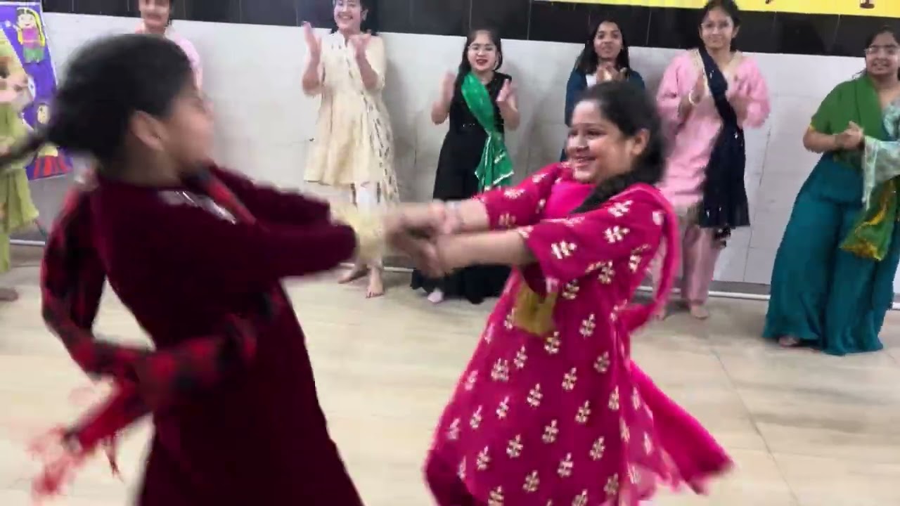 Sundar Mundriye | Lohri Dance | Happy Lohri | #acomgeniushub #soniabanga #lohridance #Lohri 