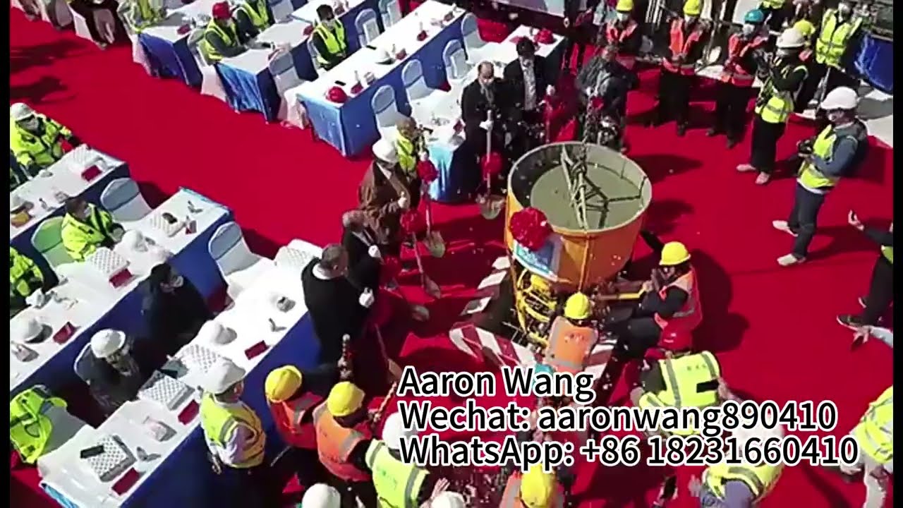 Boscaro Type Concrete Bucket, Concrete Skip and Concrete Kibble Pouring Concrete #concretekibble