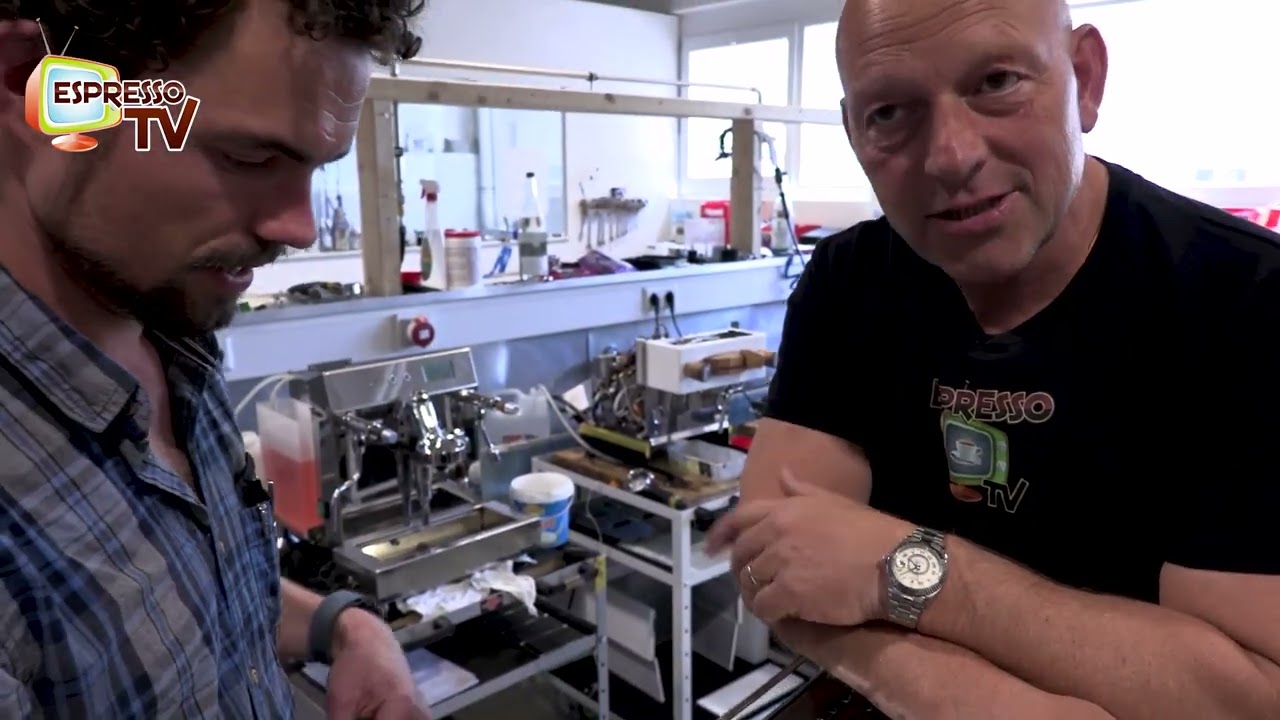 Espressomaschine mit Kipphebel oder mit Drehrad ?