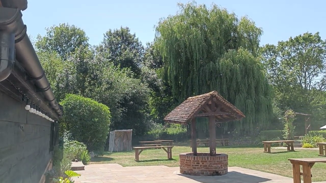 A Summer Venue Walk Through