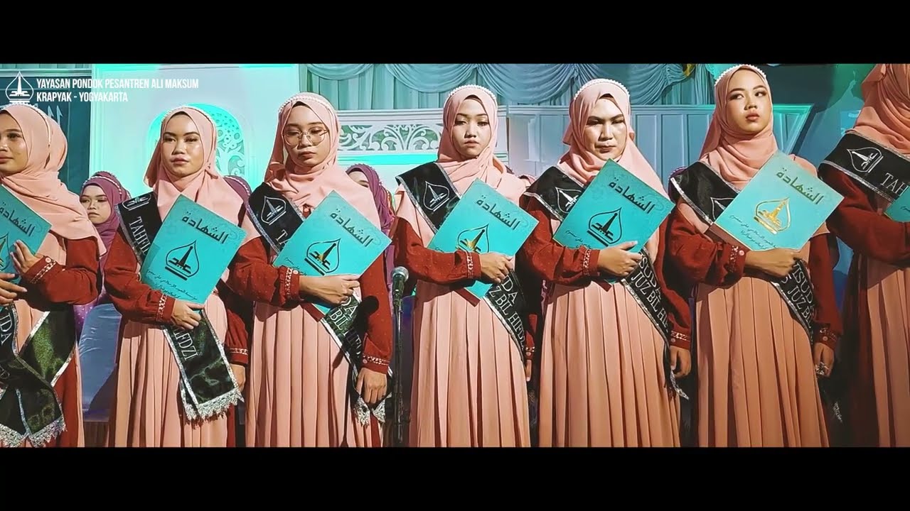 Highlight Wisuda Tahfidz dan Purna Siswa SMA Ali Maksum | Pondok Pesantren Ali Maksum Krapyak