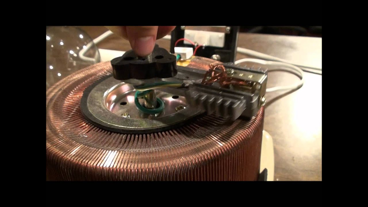 What is a Variac, and how does it work? - Simple Explanation