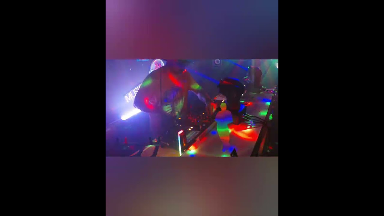 PROGRESSIVE HOUSE / MANGUS JAY