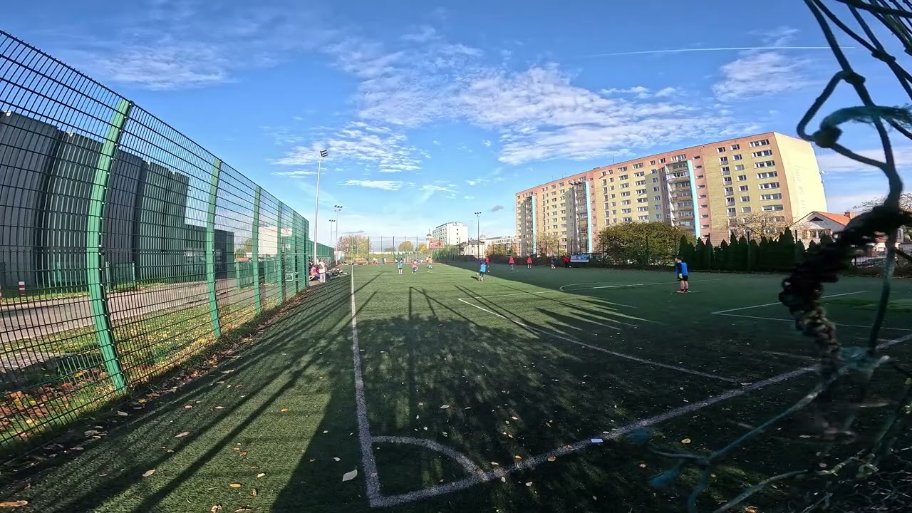 Mecz piłki nożnej nr 1 (4.11.2025)